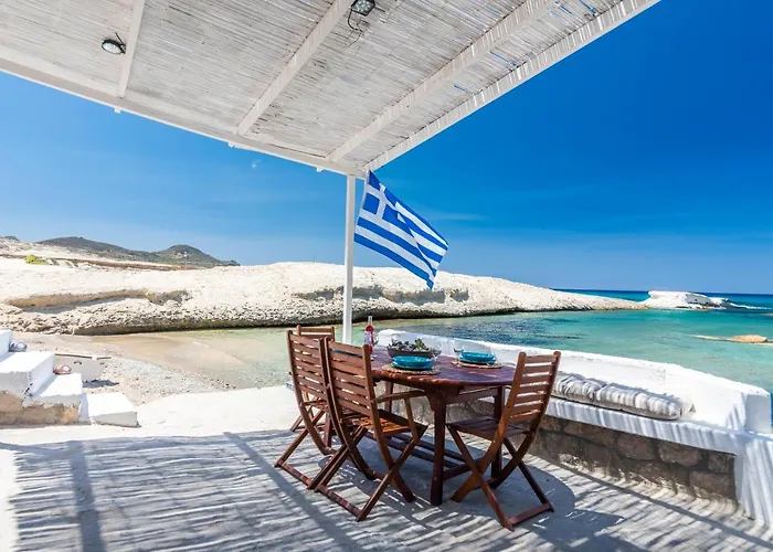 Sarakiniko Boat House *