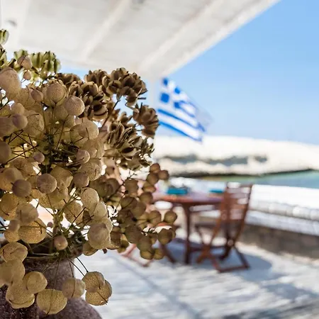 Sarakiniko Boat House Дом отдыха *